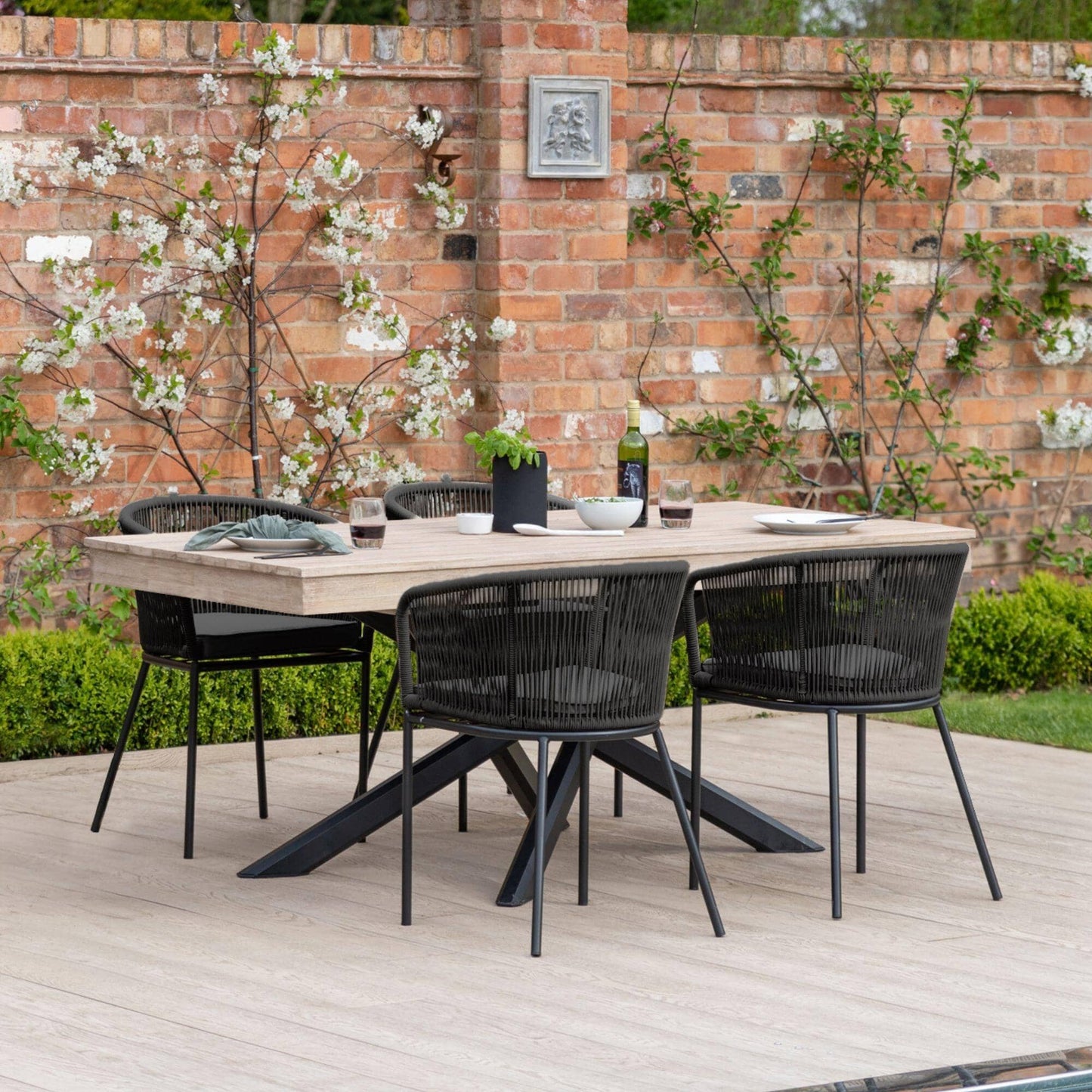 Amelia 4 Seater Whitewash Wood Black Legs Garden Dining Set - Hali Black Chairs