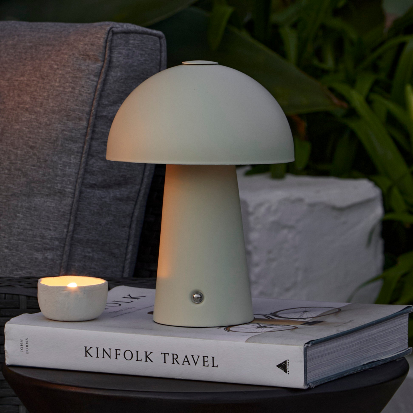 Brockhill Rechargeable Lamp - Clay