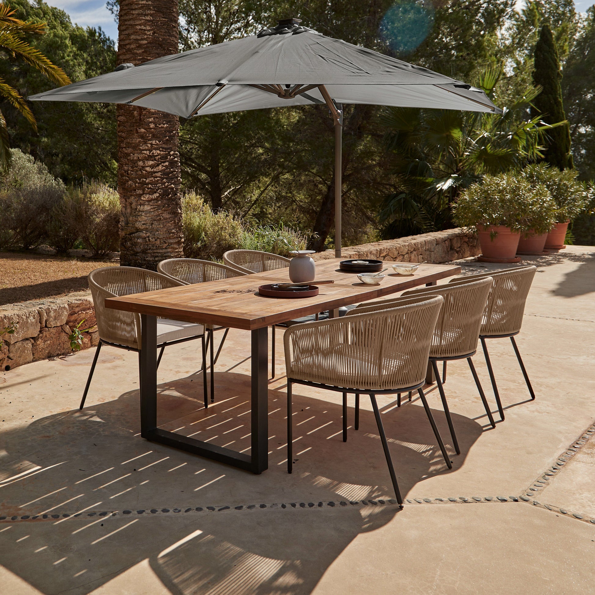 Hali 6 Seater Wooden Outdoor Dining Set with Hali Natural Chairs & Grey Premium Cantilever Parasol - 235cm