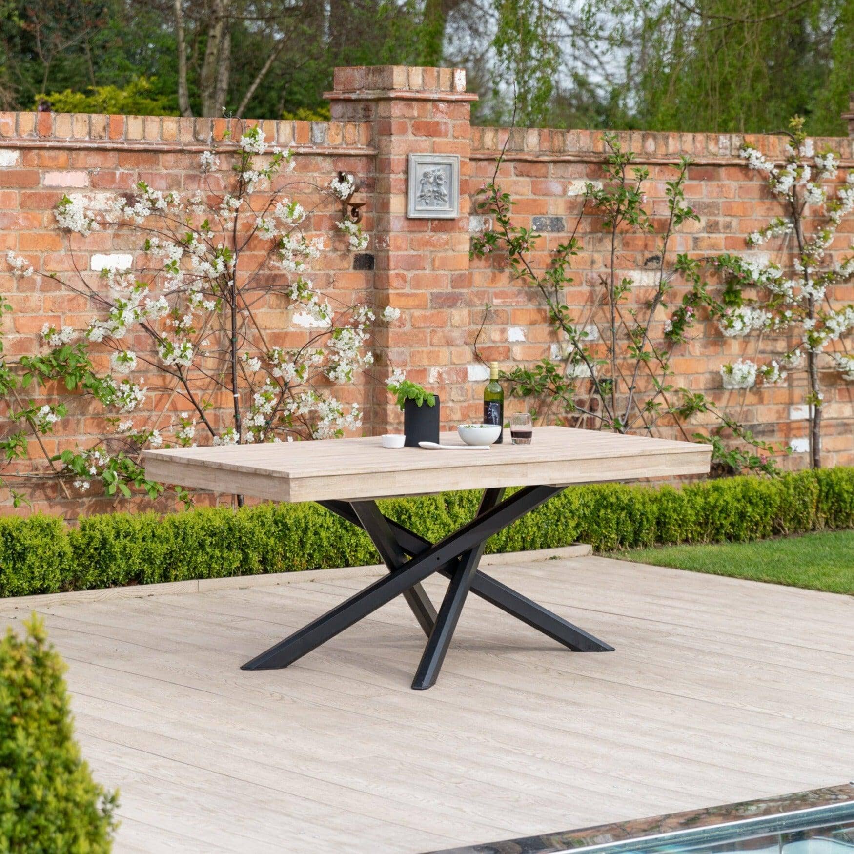 Amelia Dining Table Outdoor Garden