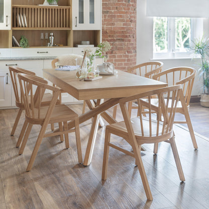 Amelia Pale Oak  Extendable Dining Table Set - 6 Seater - Light Oak Spindle Back Chairs