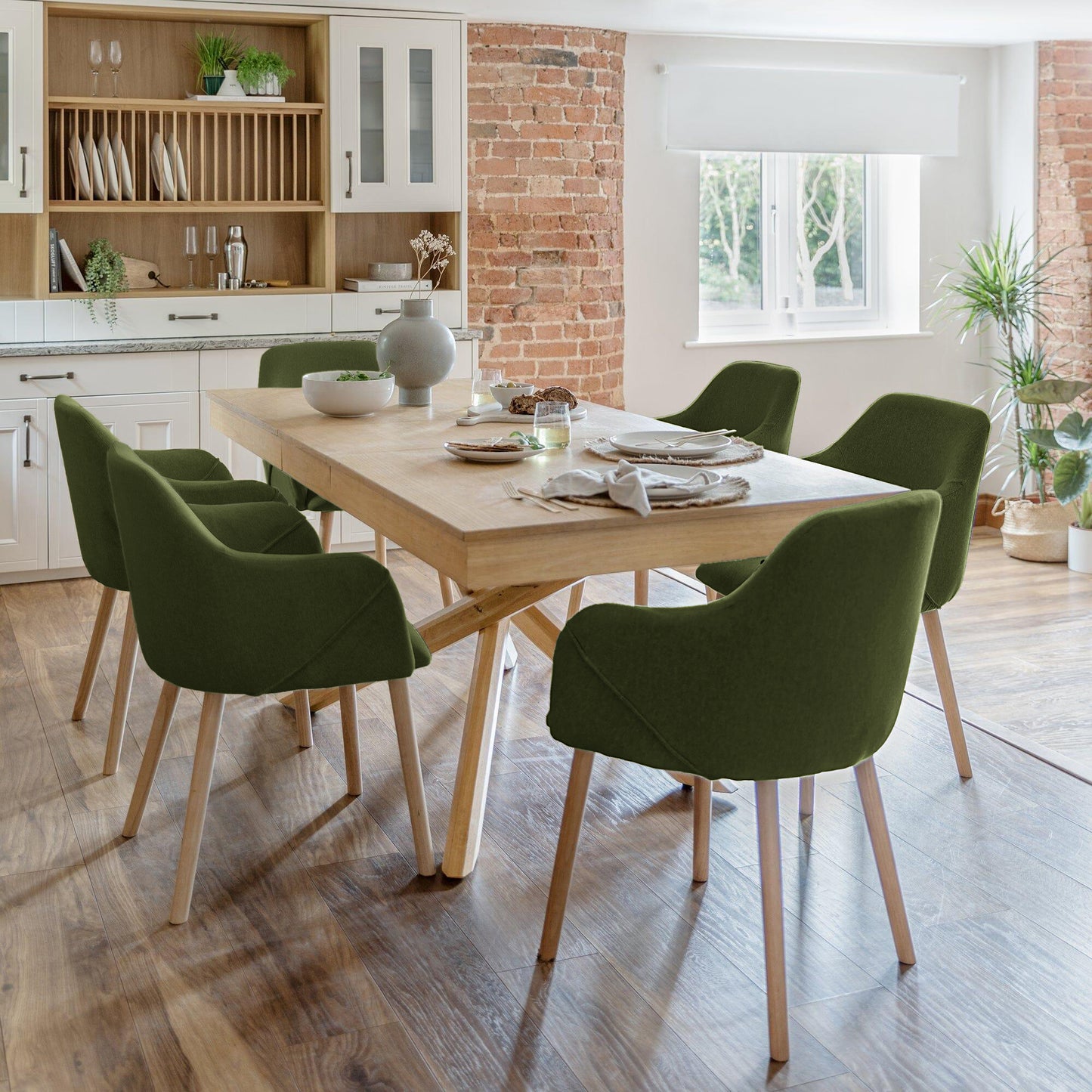 Amelia Whitewash Extendable Dining Table Set - 6 Seater - Freya Fern Green Carver Chairs - Whitewash Legs