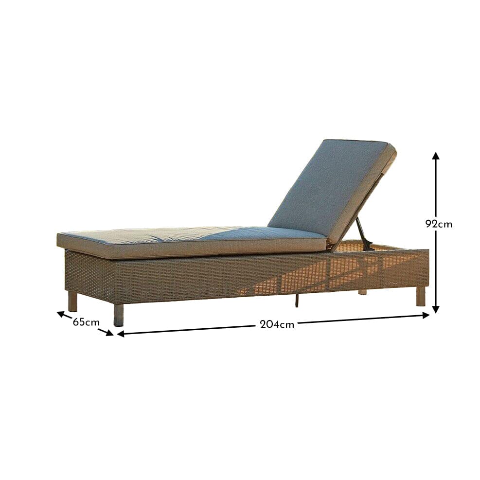 Aria Rattan Garden Sun Lounger - Light Grey