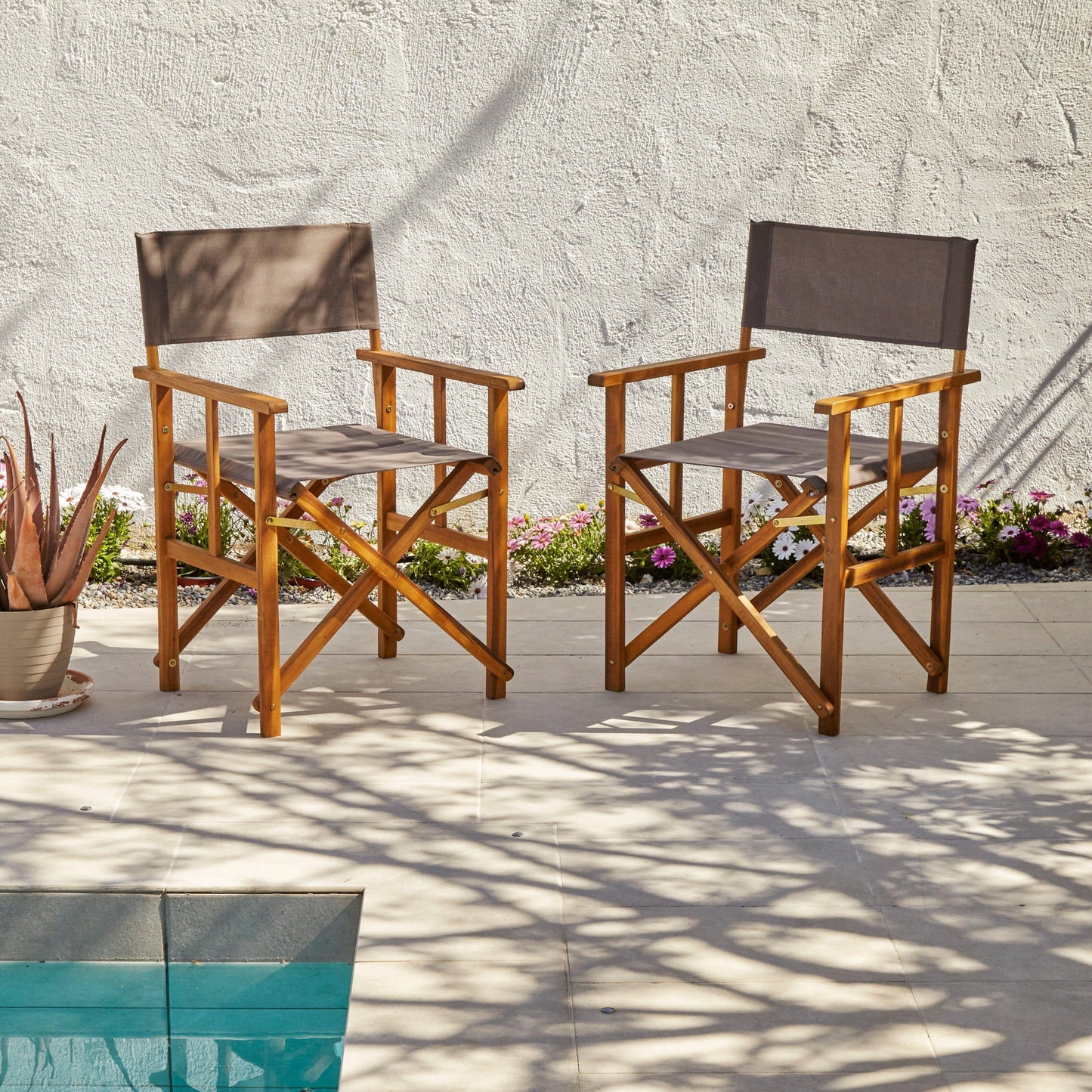 Aspen Table With 4 Cameron Directors Chairs - 140 - 200cm