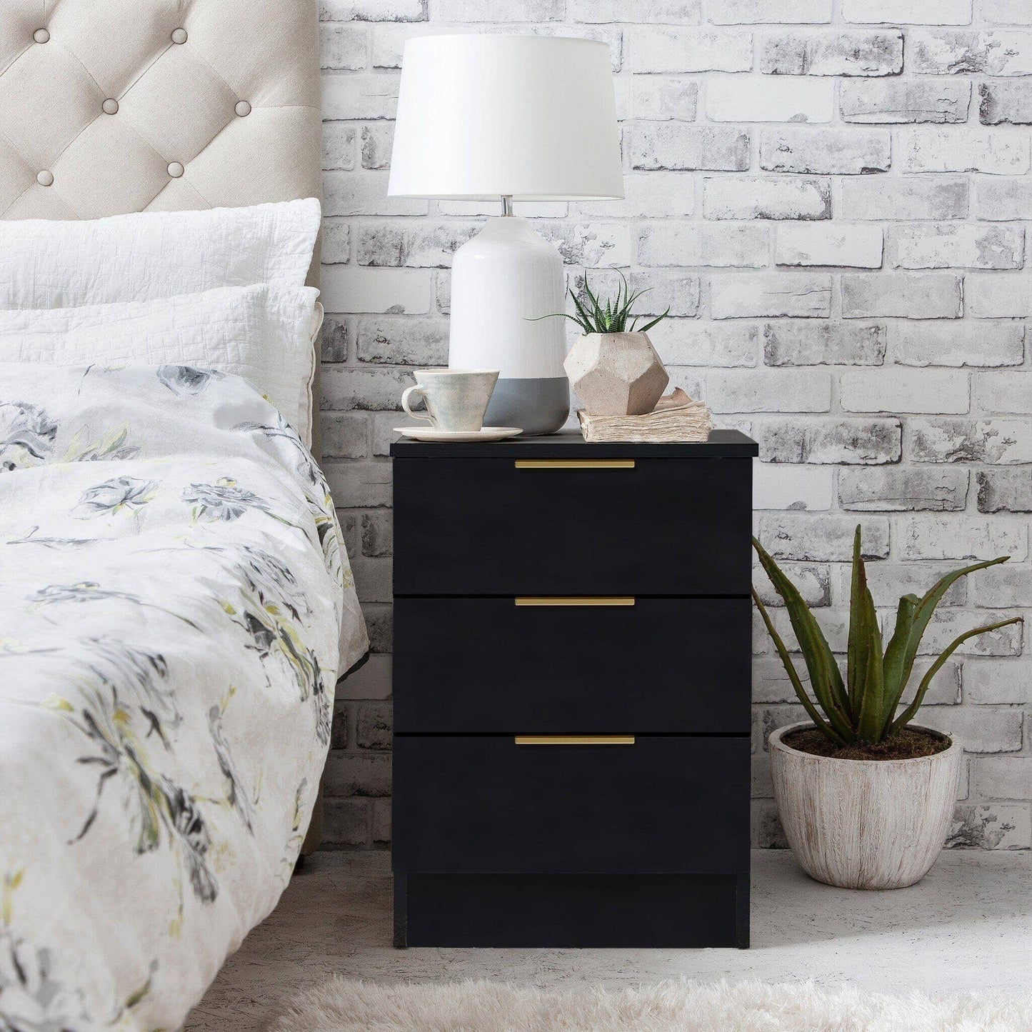 Essie 3 Piece Bedroom Set - 5 Chest of Drawers - Pitch Black