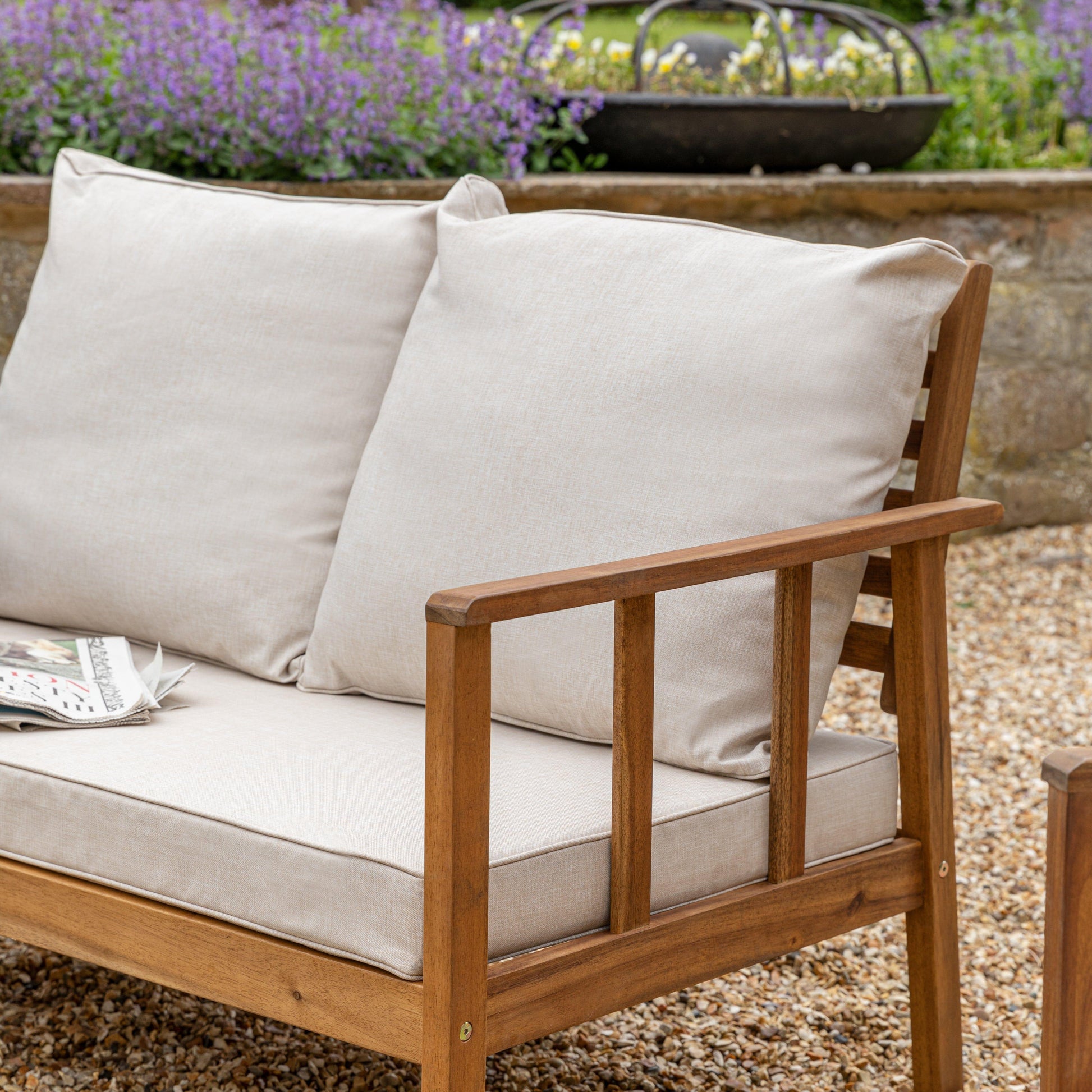 Harrelson outdoor sofa set with cream lean over parasol - solid wood and Natural