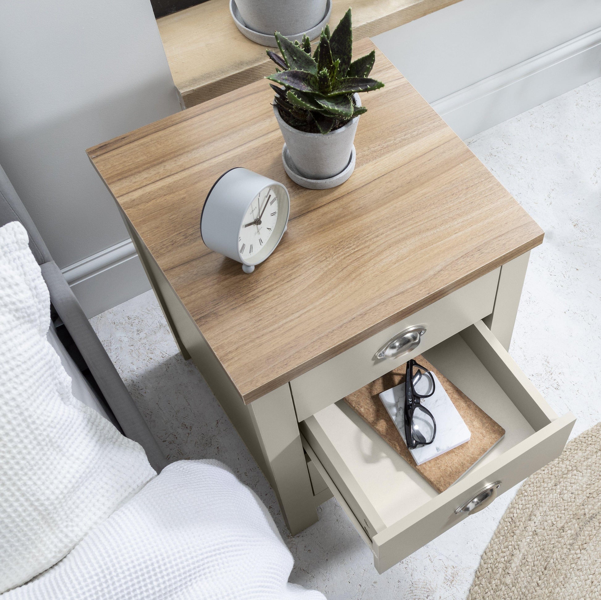 Outlet – Bampton Grey Bedside Table - 3 Drawer - Laura James