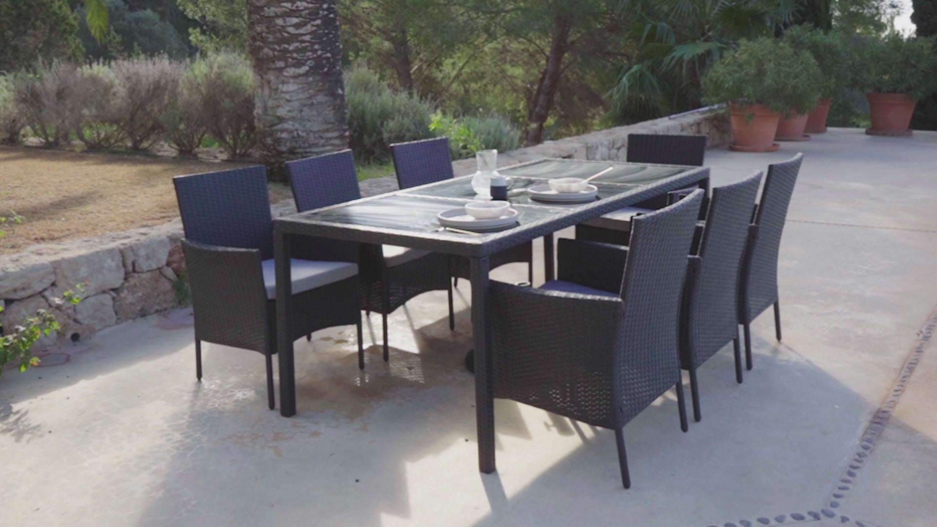 Marston 8 Seater Rattan Outdoor Dining Set with Grey Parasol - Rattan Garden Furniture - Black - Glass Top