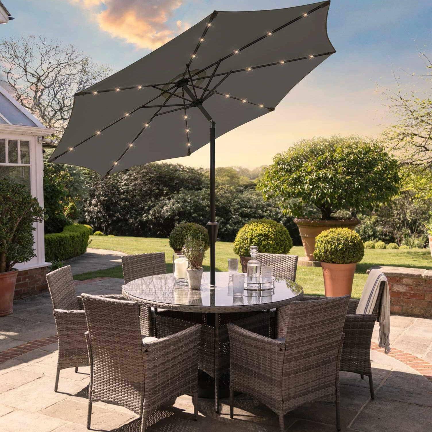 Garden table and 6 chairs with parasol sale