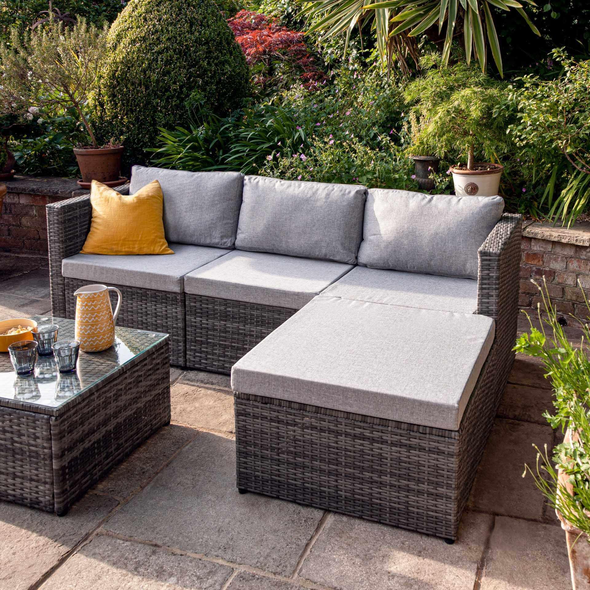 4 Seater Rattan Corner Sofa Set with Lean Over Parasol and Base - Grey Weave - Laura James